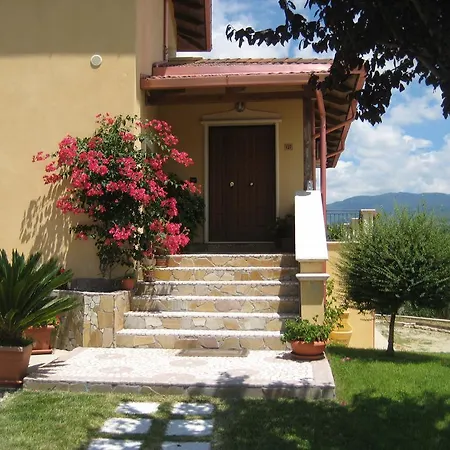 Bed and breakfast La Quercia 3*