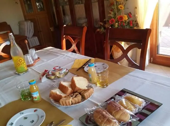 住宿加早餐酒店 La Quercia